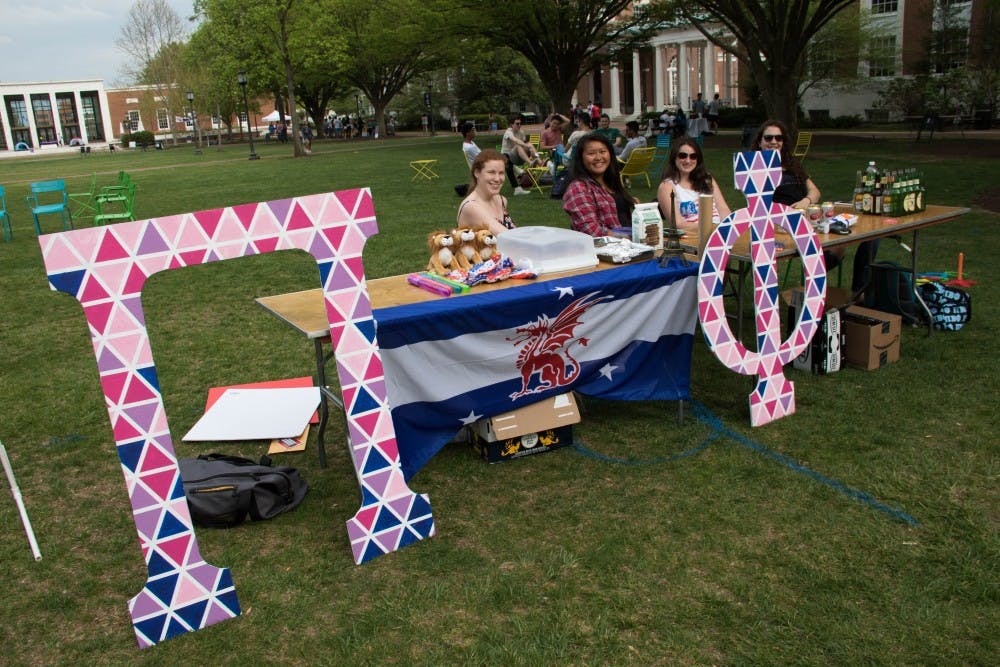Courtesy of Kellie Hun
Student groups set up booths on Keyser Quad to raise money.