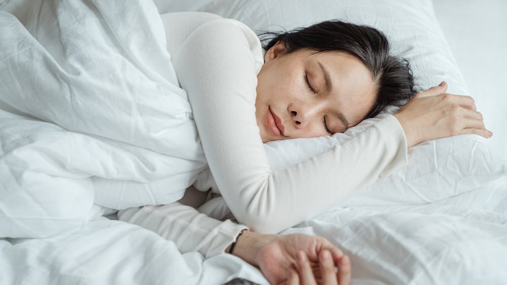 KETUT SUBIYANTO / PEXELS LICENSE
Tan cautions readers of the threat smartphone addiction can pose to one’s sleep quality.