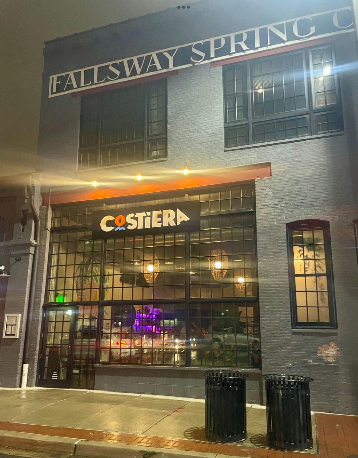 COURTESY OF LAUREN JI
Ji delivers a vivid, well-rounded take on Costiera, from the plates to the atmosphere.