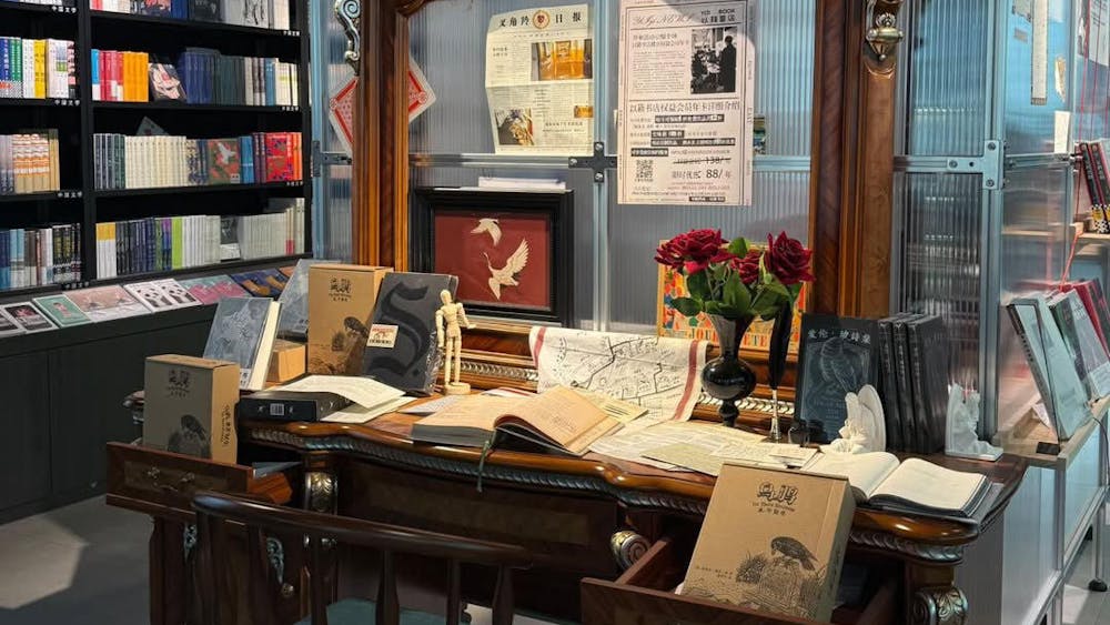 COURTESY OF KAIYUAN DU
A detective-themed bookstore in Chengdu, China.