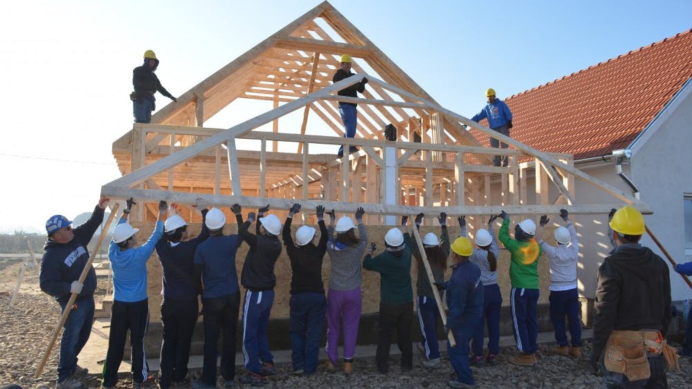 Courtesy of HFHD/ CC-BY SA 4.0
Choi volunteered with the organization Habitat for Humanity this break.