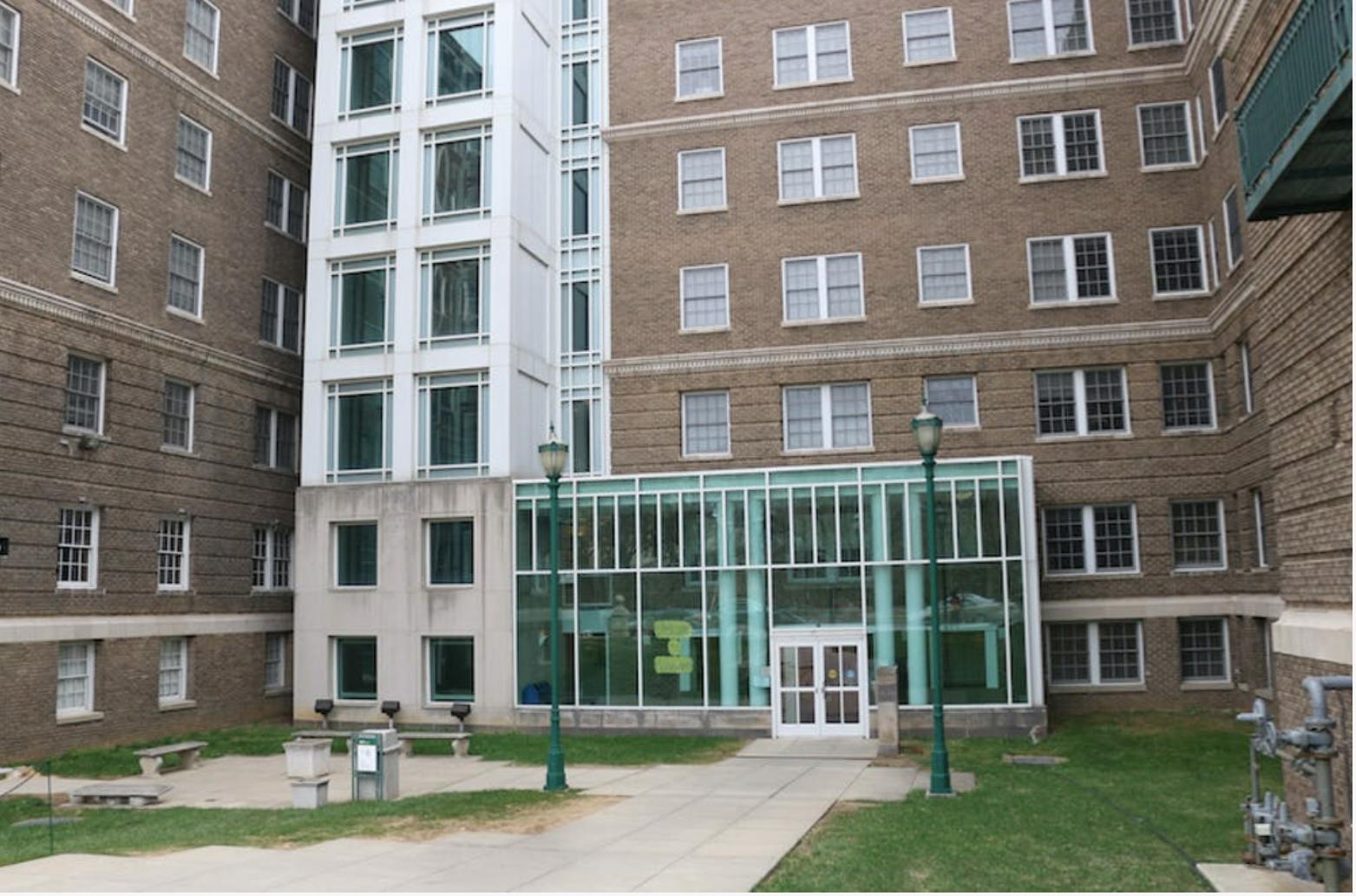 FILE PHOTO.
Residents of Homewood apartments were encouraged to remain in their rooms during the search.