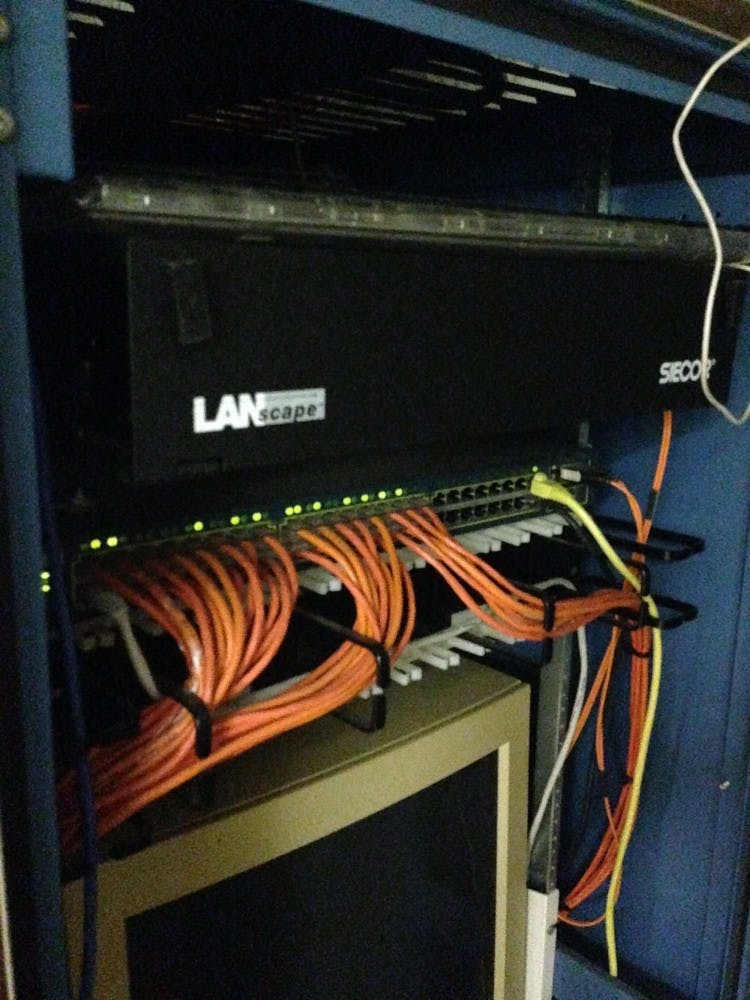 ELLEN BRAIT/PHOTOGRAPHY STAFF