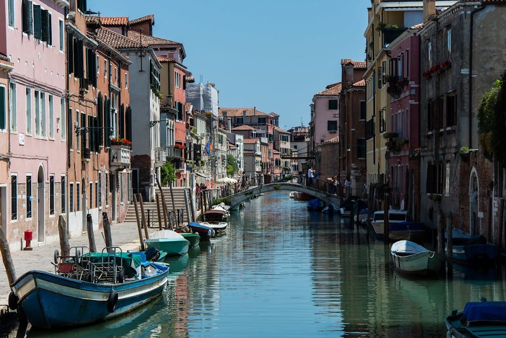 Maëlick/CC BY-SA 2.0
Santoro notes that Venice canals have improved in cleanliness due to reduced pollution during the COVID-19 pandemic.&nbsp;