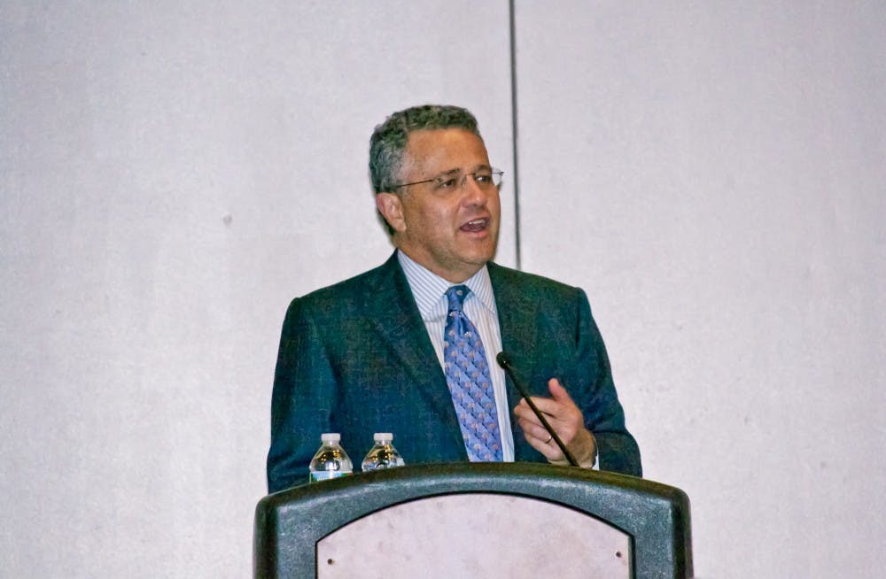 CATHERINE GUENTHER/ PHOTOGRAPHY STAFF