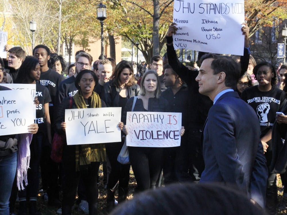 LEON SANTHAKUMAR/PHOTOGRAPHY EDITOR