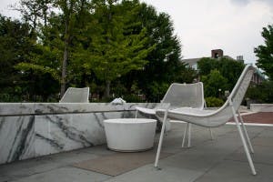  KAREEM OSMAN/PHOTOGRAPHY EDITOR
The chairs on the Brody Terrace just don’t make very much sense. 