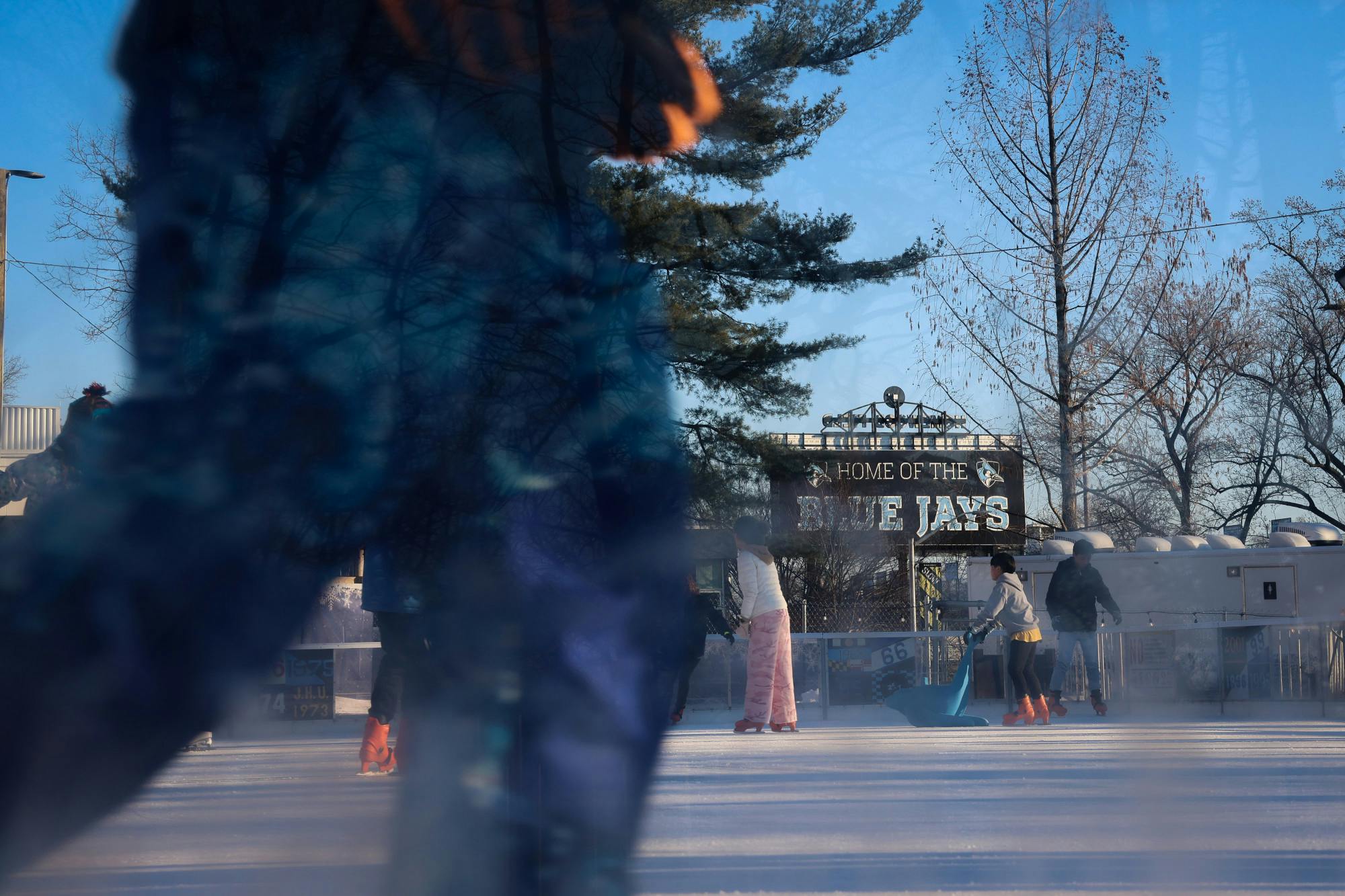 STEVEN SIMPSON / PHOTO EDITOR

Capturing the 2024 Hopkins ice rink as students, faculty and community members take part in the fun winter activity.&nbsp;