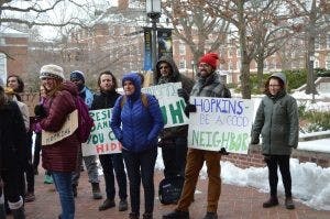  ELLIE HALLENBORG/PHOTOGRAPHY EDITOR
Protesters rallied in front of MSE Library to support contract workers.