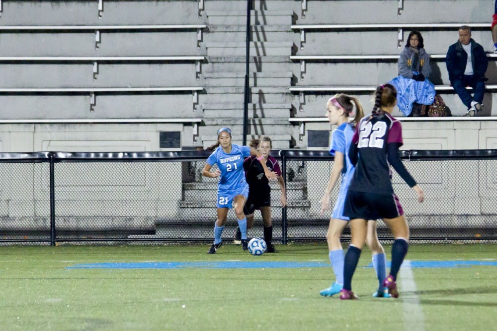 KELLY STANDART/PHOTOGRAPHY EDITOR