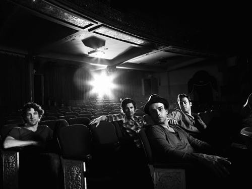 Courtesy of www.dashboardconfessional.com