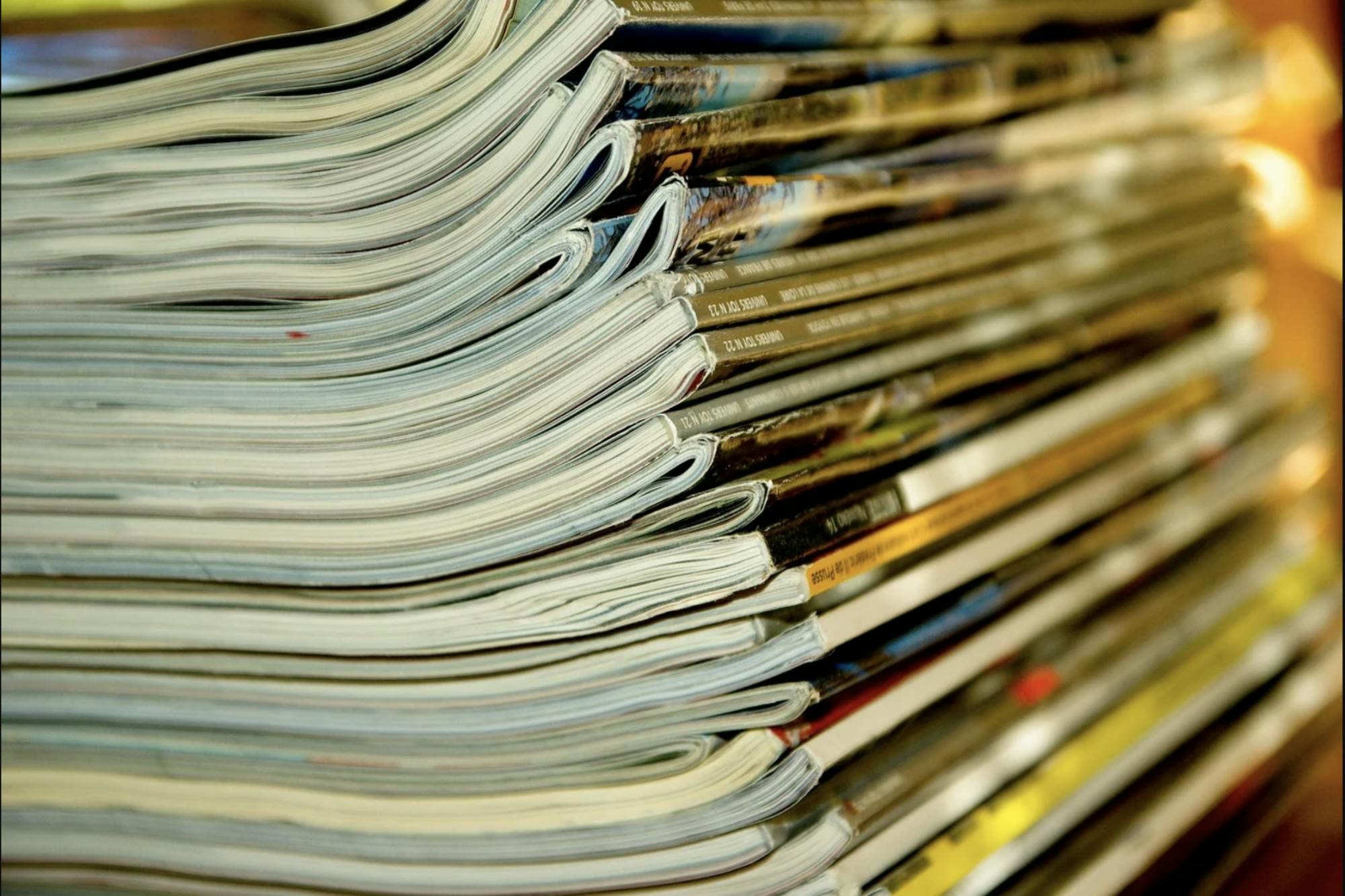 PIXABAY LICENSE&nbsp;
Li enjoys submitting to and reading pieces from literary journals.