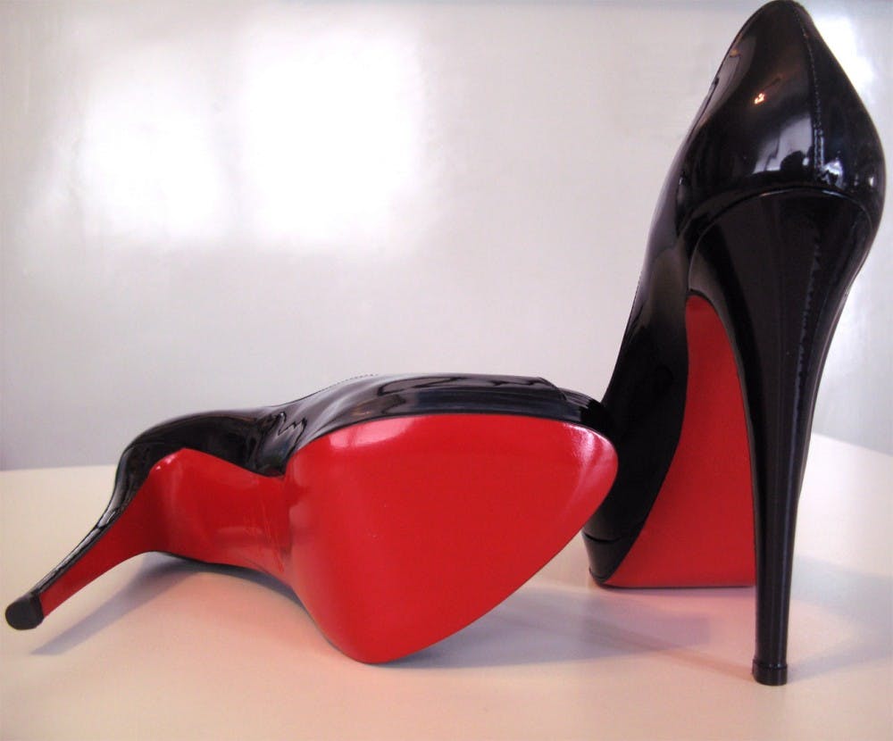 a9-louboutin-saniya