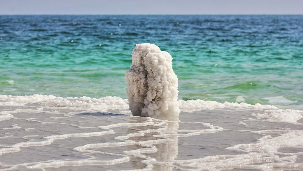 salt-pillar-at-the-dead-sea-israel-35253925685