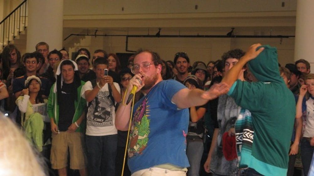 SELENA SMITH/CC By-2.0
Dan Deacon performed a rare vocal-only set at Towson’s Embody.