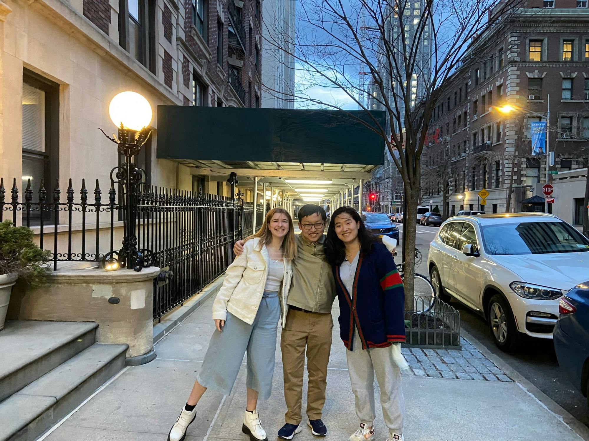 COURTESY OF MIN-SEO KIM
Kim reconnects with high school friends in New York City over spring break.