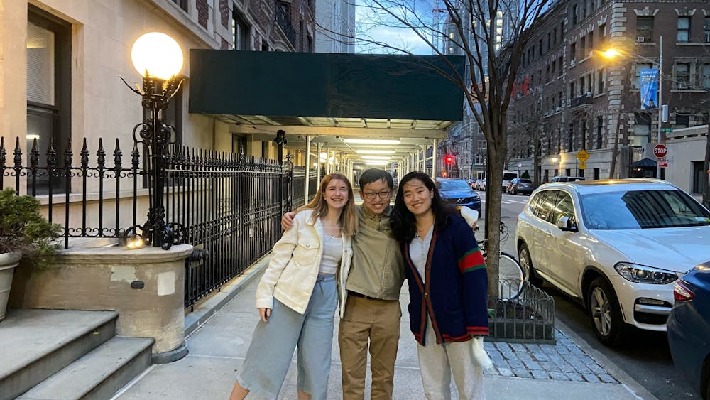 COURTESY OF MIN-SEO KIM
Kim reconnects with high school friends in New York City over spring break.