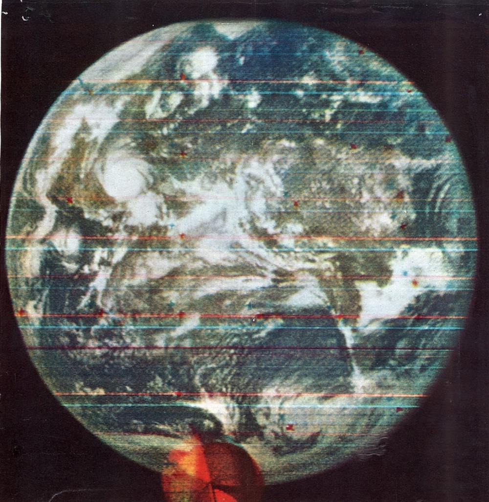 b7-firstphotoearth