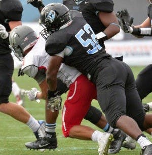 HOPKINSSPORTS.COM
Soph Keonte Henson was named CC Defensive Player of the Week.