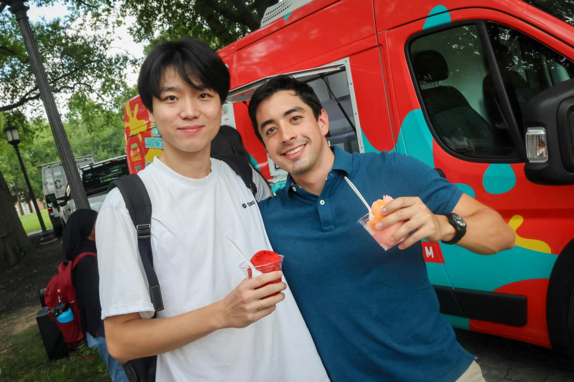 Starting the academic year with vibrant campus scenes, where students reconnect with friends and welcome new beginnings.