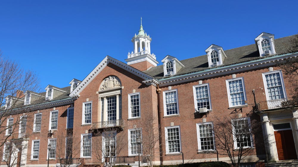 STEVEN SIMPSON / PHOTO EDITOR
SGA discussed funding options for the annual FIJI Islander philanthropy event.