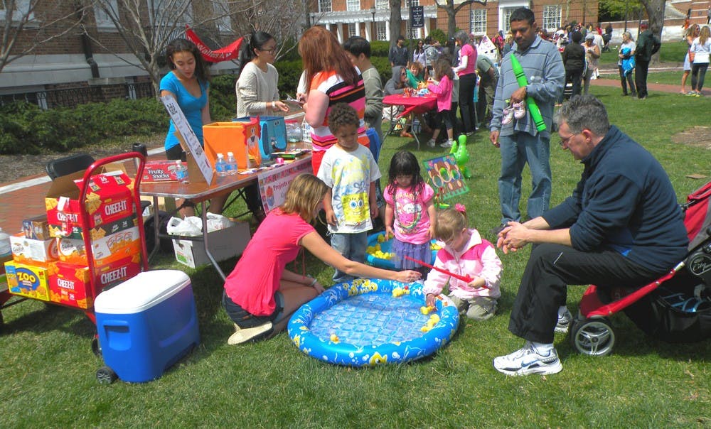 XIXI XU/ PHOTOGRAPHY STAFF