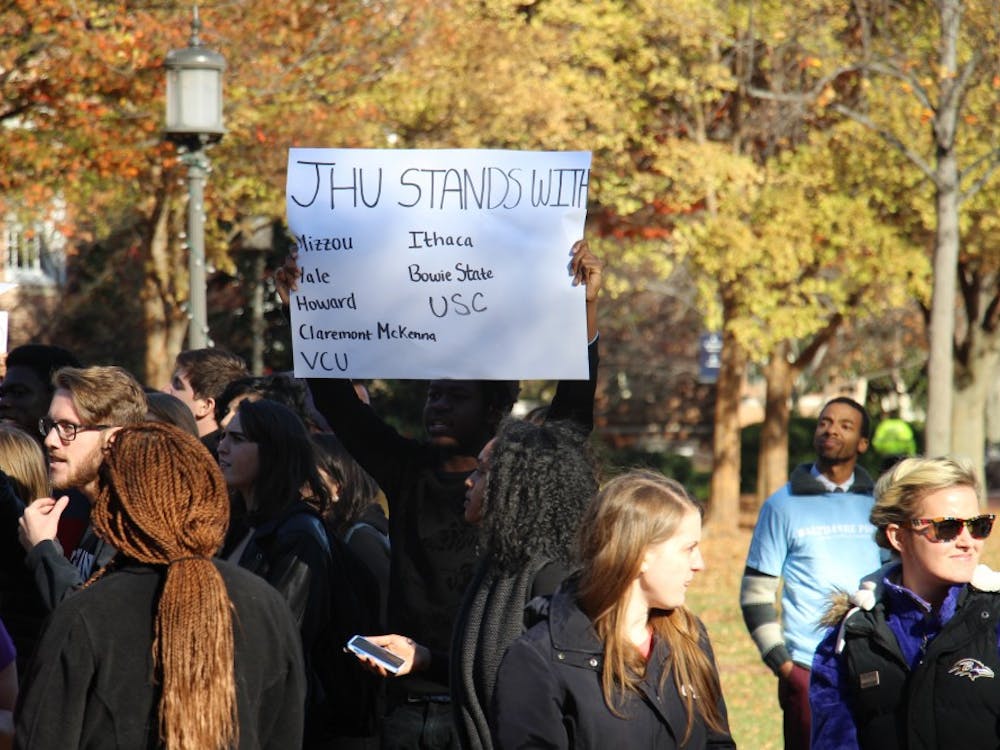 LEON SANTHAKUMAR/PHOTOGRAPHY EDITOR