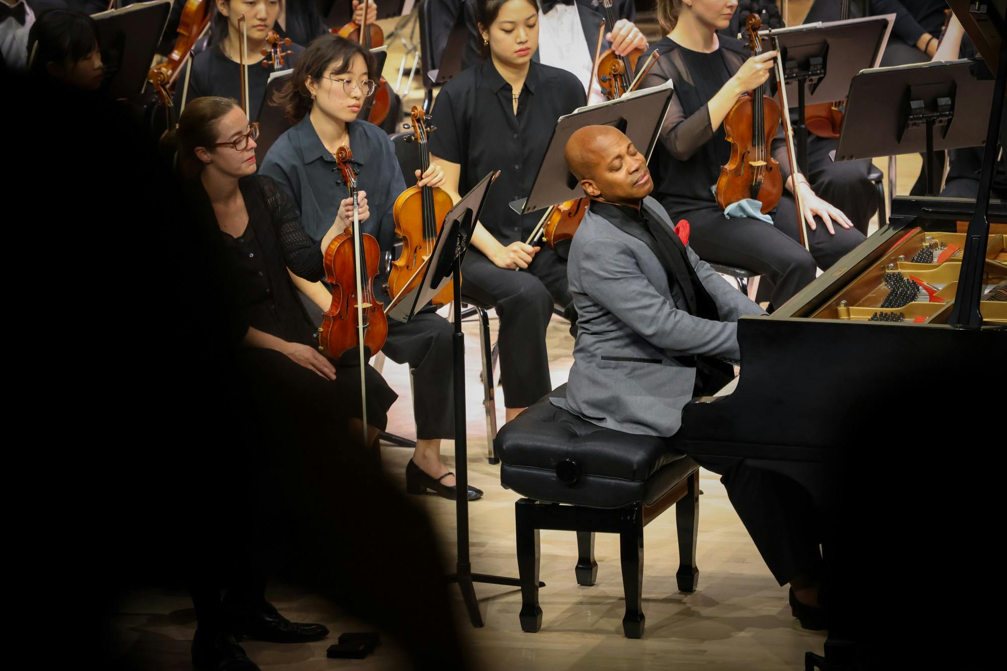 STEVEN SIMPSON / PHOTO EDITOR&nbsp;
Pianist Terrence Wilson skillfully performs a calm section of Maurice Revel’s Piano Concerto in G Major.