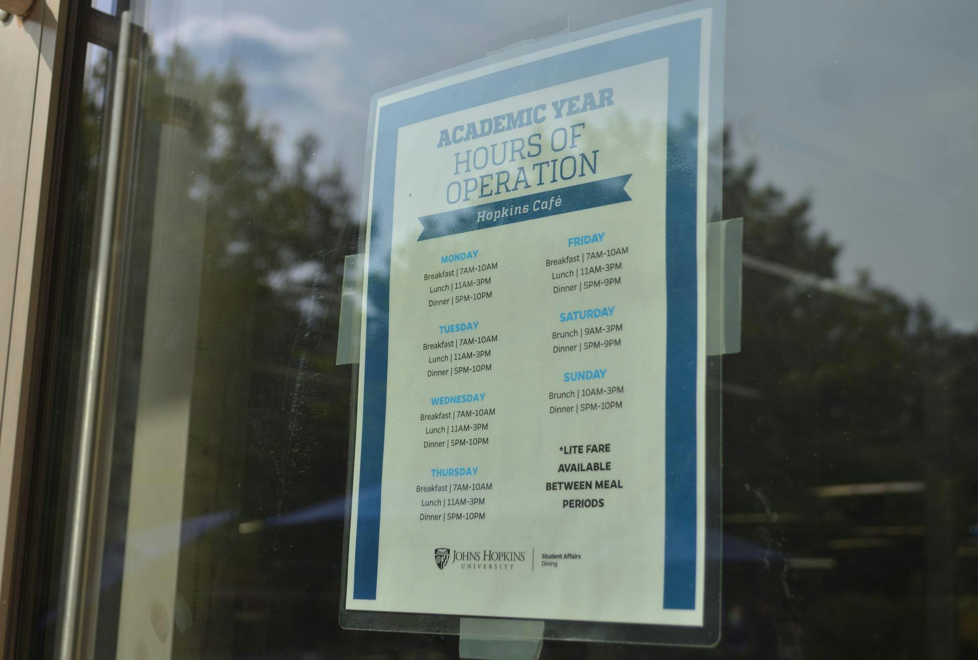 JOSHUA LONSTEIN / PHOTO EDITORStudents and workers reflect on changes in workplace conditions and food quality amidst Hopkins Dining budget cuts and administrative changes.
