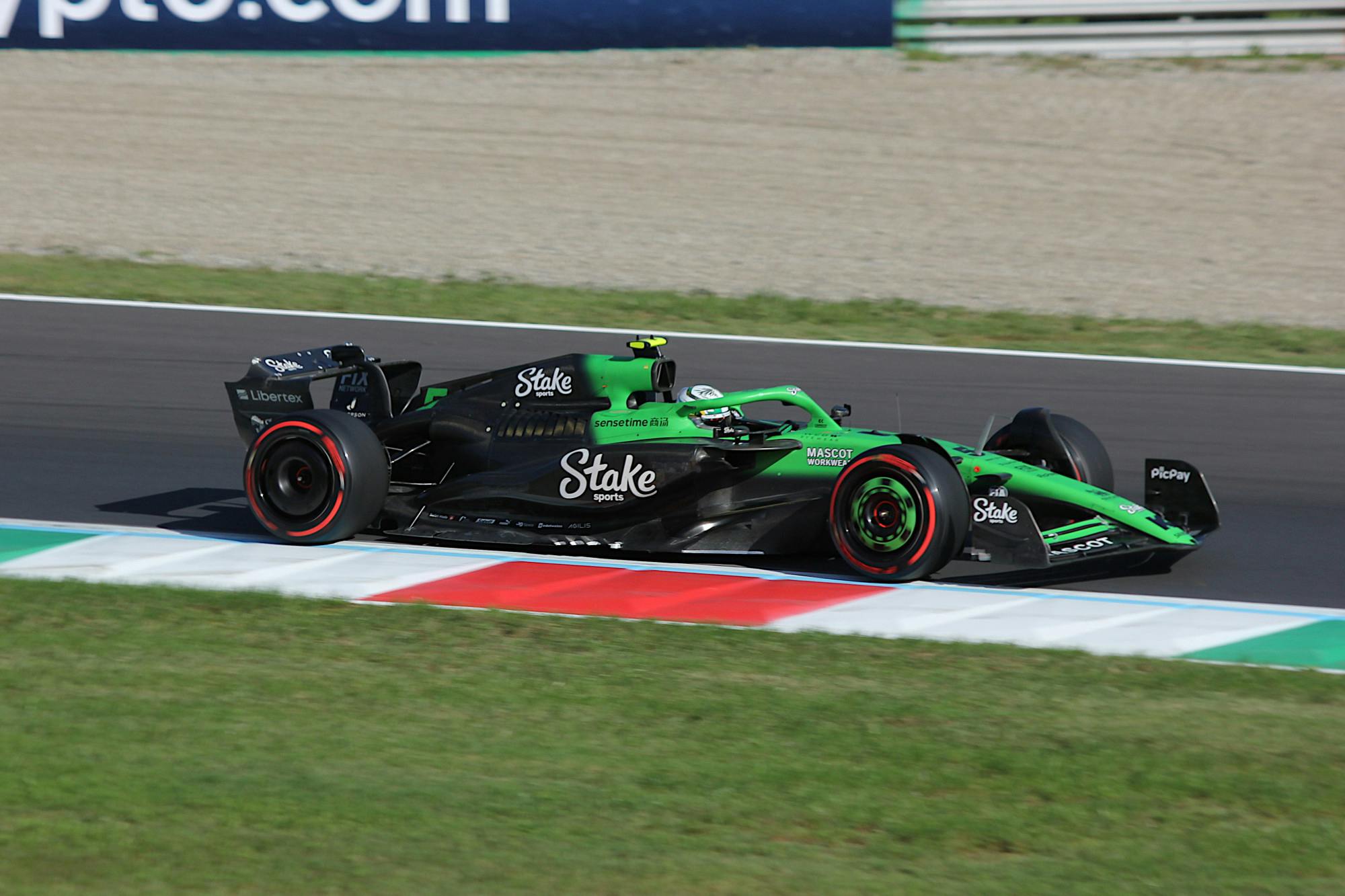 DOPPELGANGER　INTERLAGOS An F1 interlude in Interlagos - The Johns Hopkins News-Letter