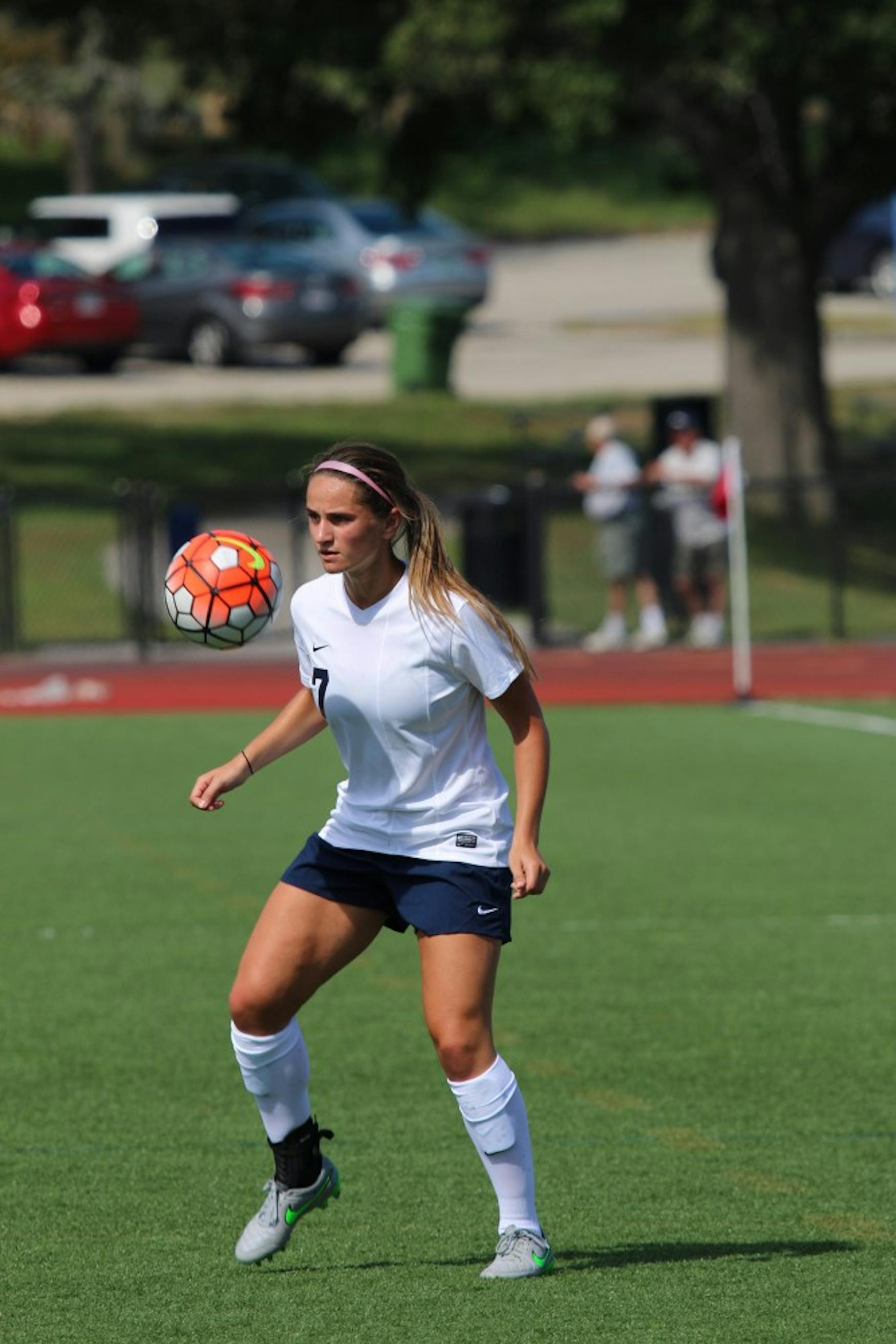 BALL CONTROL: Midfielder Holly Szafran ’16 holds the ball during a 1-0 victory over the University of Massachusetts Boston.