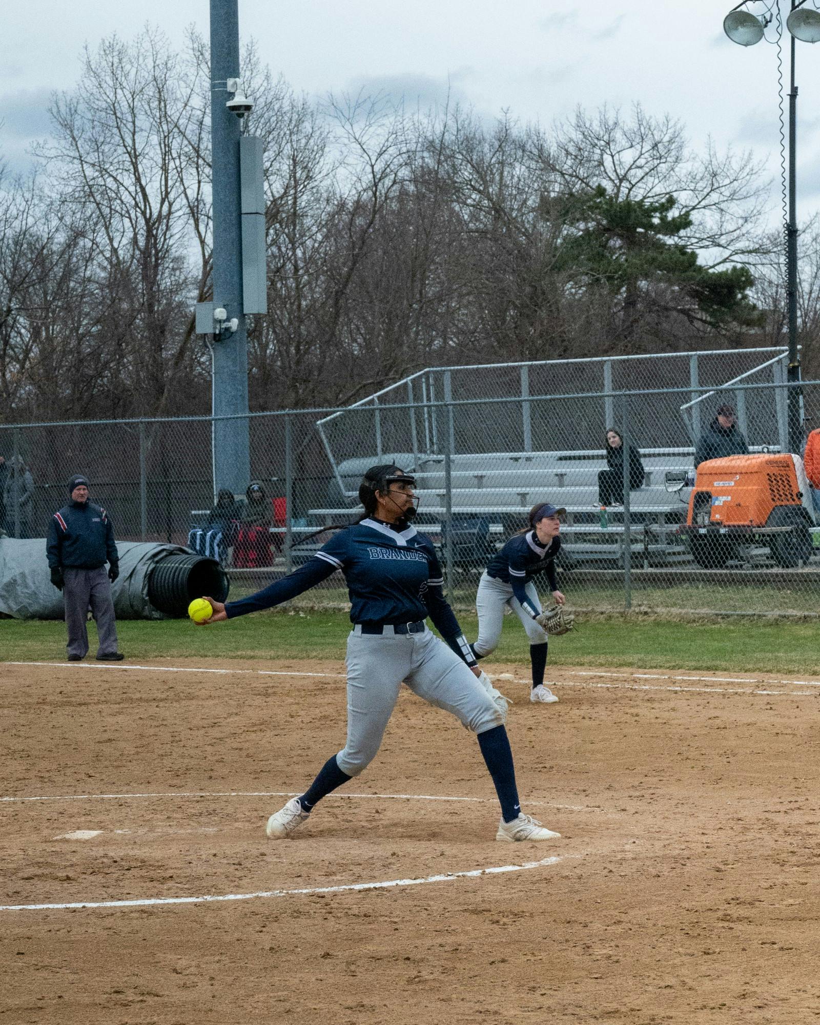 Brandeis Softball sweeps Carnegie Mellon in UAA opener - Vimarsana News