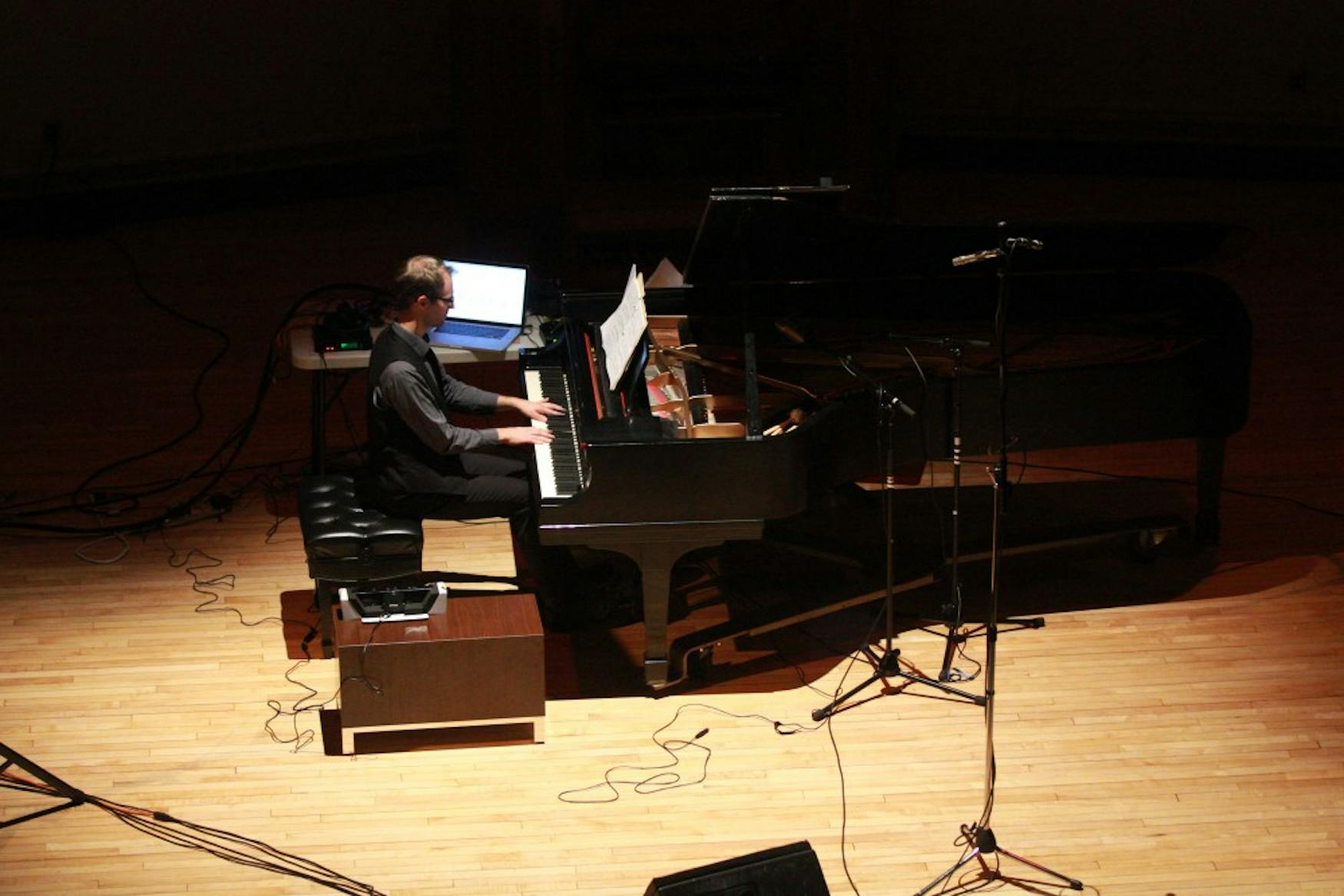 ELECTRIC SLIDE: Keith Kirchoff’s concert, “The Electro-Acoustic Piano,” in Slosberg Music Center synthesized new forms of music using unconventional instruments.