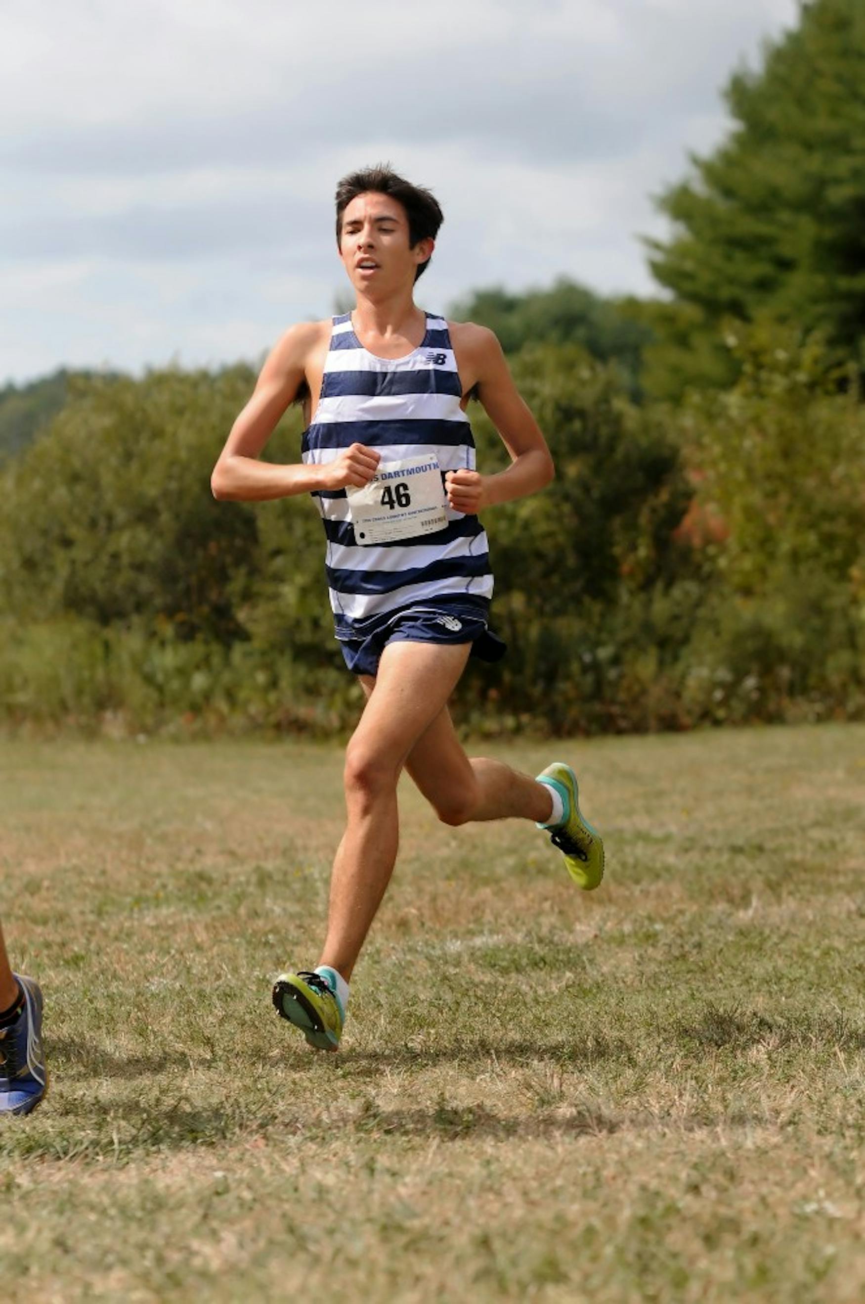 FAST START: Ryan Stender ’18 runs at the UMass Dartmouth Invitational on Sept. 20, where he placed 19th out of 255 runners.