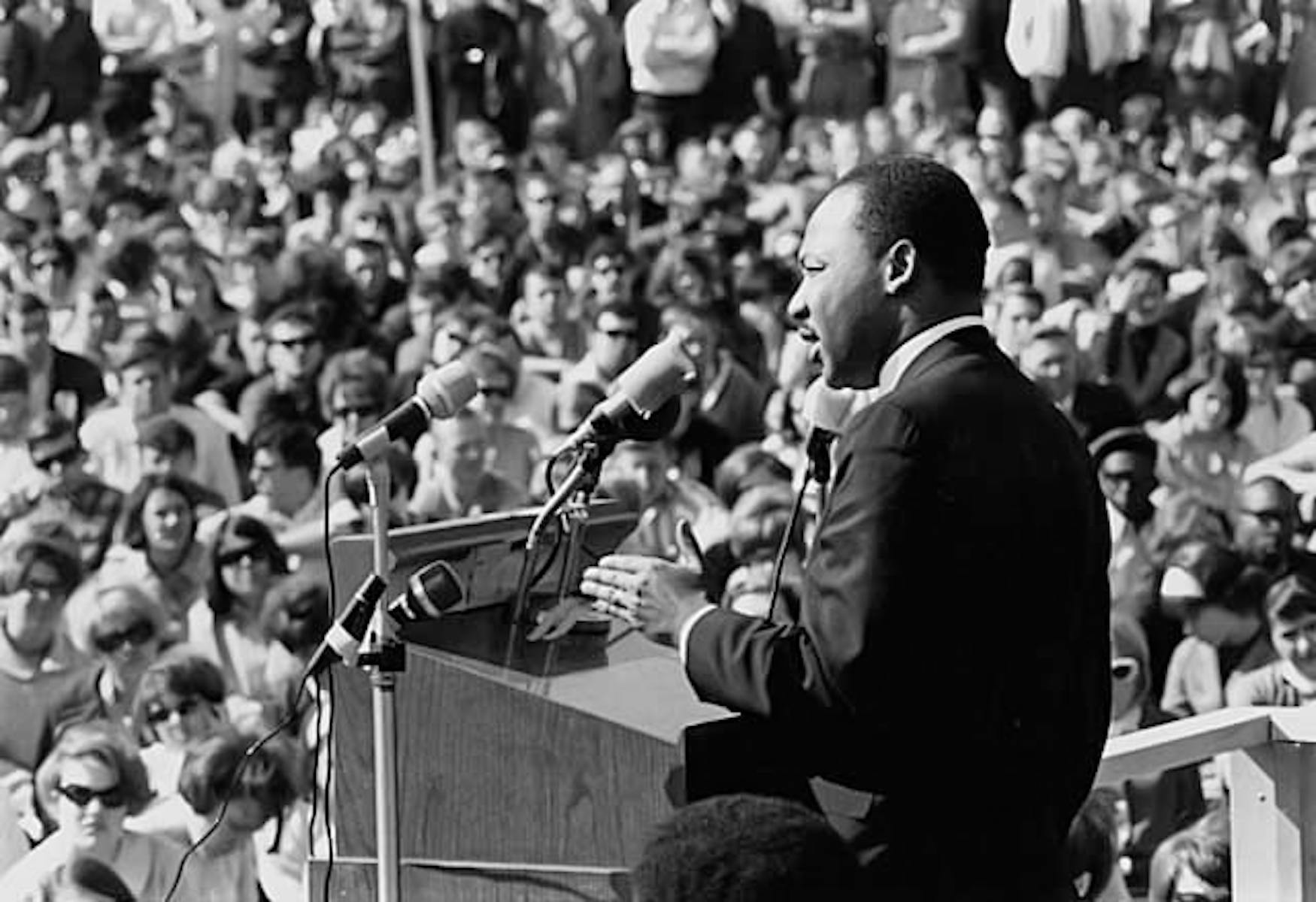 Martin_Luther_King_Jr_St_Paul_Campus_U_MN.jpg