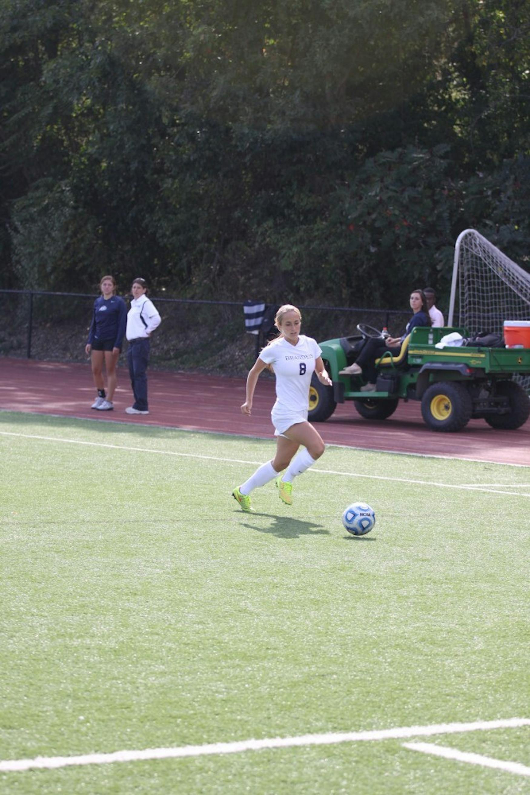 HIGH STEPPING: Forward Haliana Burhans ’18 races down the wing during the Judges’ 1-0 win over Lesley College on Saturday.