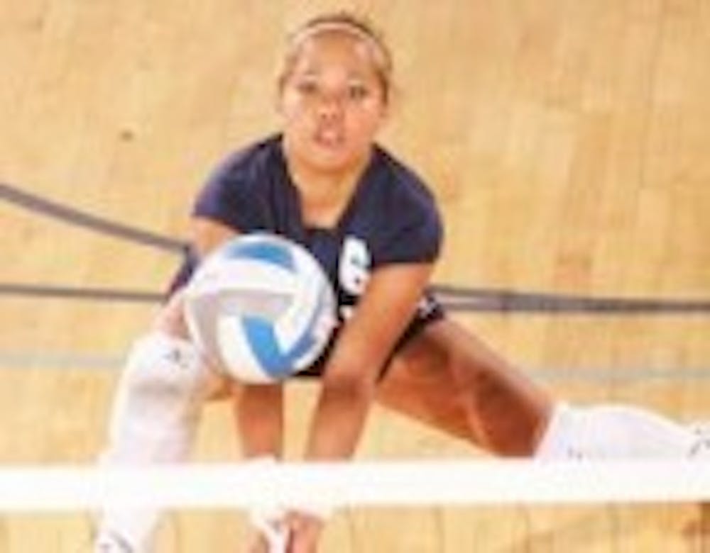 Volleyball Drops Five-Set Match to Rutgers-Camden