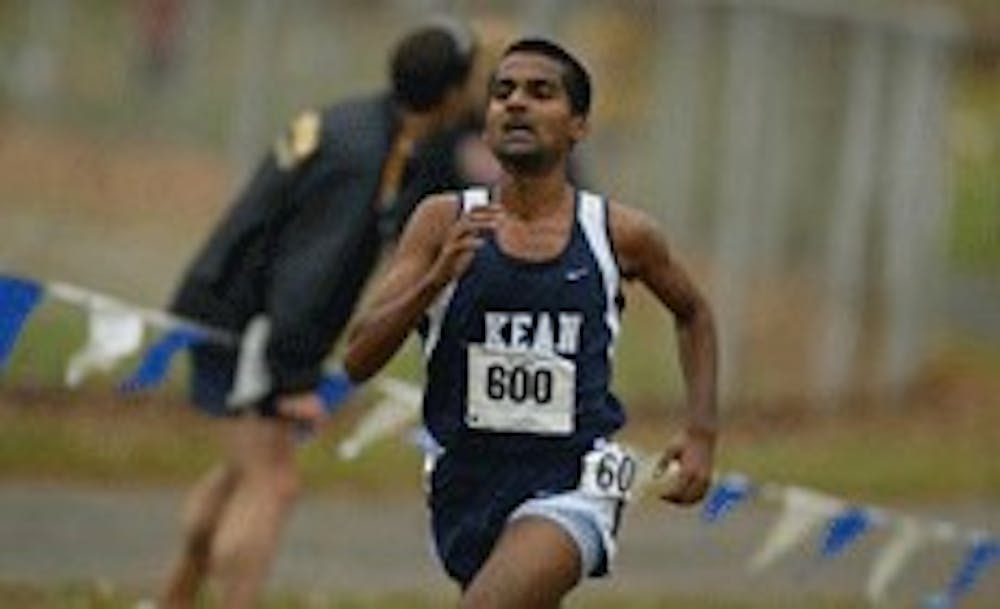 Cross Country Runs at Connecticut College Invite