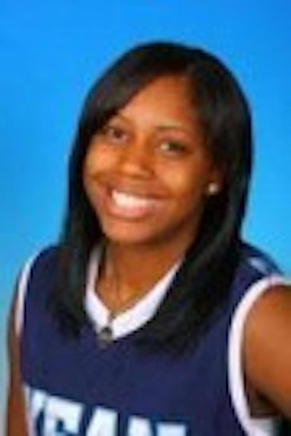 Women's Hoops Defeat Rowan, 81-66