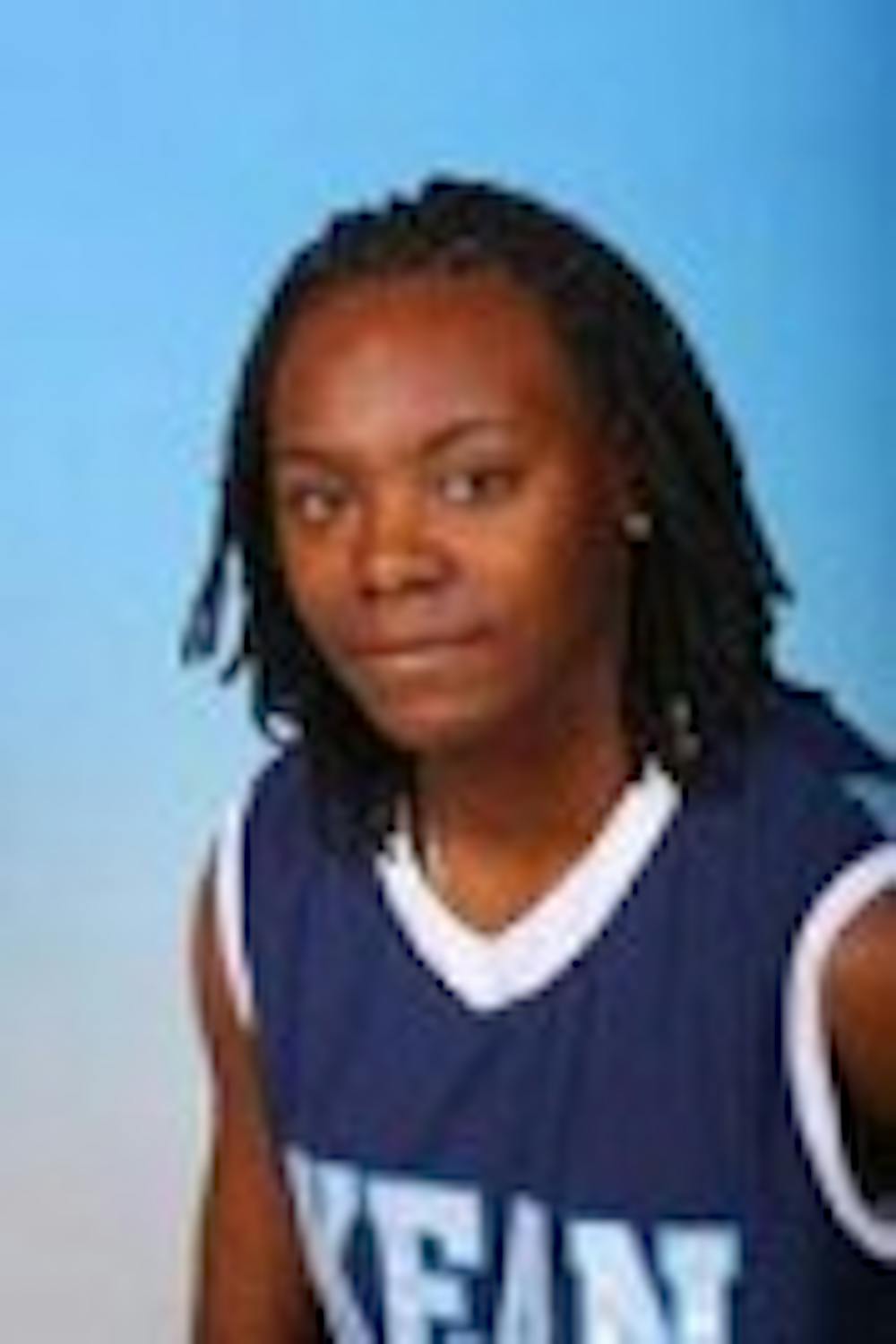 Kean Women Cruise Past Lady Raptors, 84-36