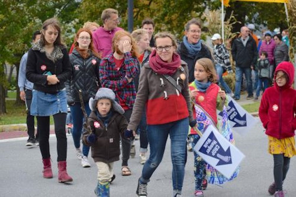 <span class="photocreditinline"><a href="https://middleburycampus.com/39367/uncategorized/benjy-renton/">BENJY RENTON</a></span><br />This year’s CROP Walk included participants of all ages, who raised almost $7,000 online as of Oct. 8.