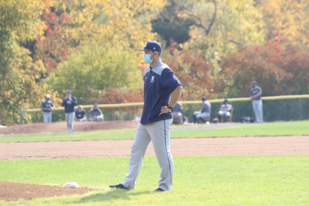 big_Coach_Leonard_1_