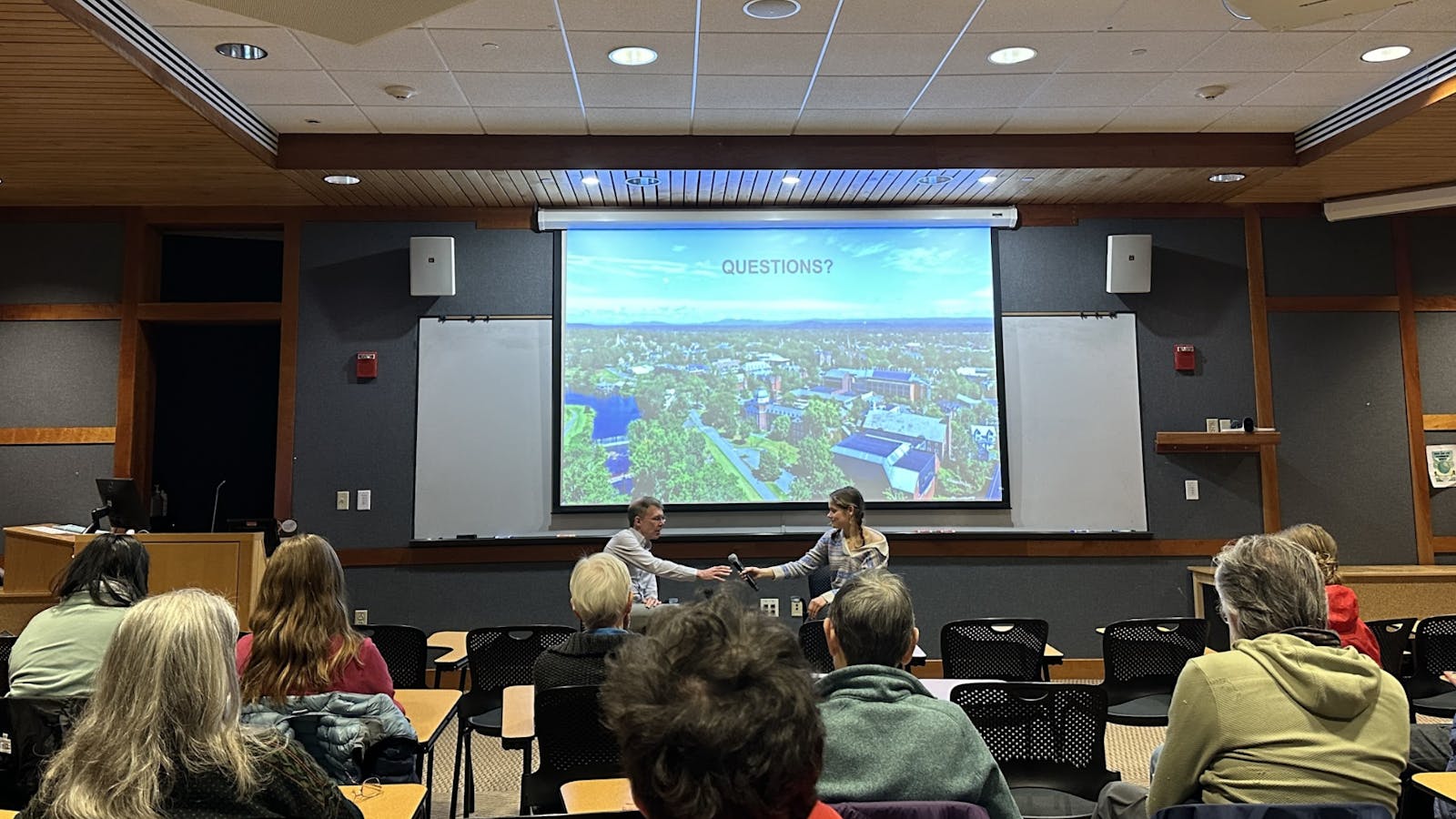 Decarbonization talk prompts reflection on Middlebury’s own climate ...