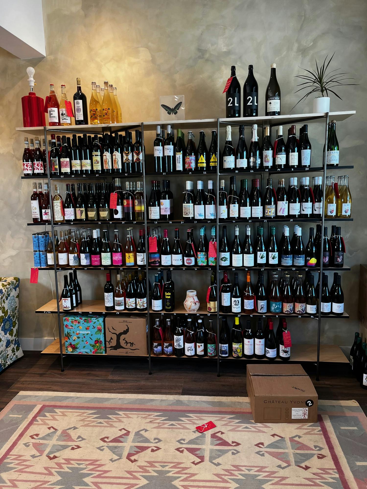 Queerowned, allnatural wine shop opens in downtown Middlebury The
