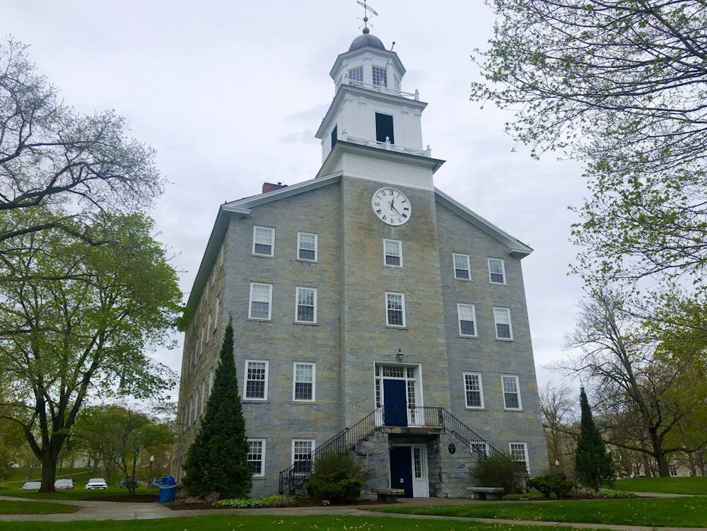 Middlebury administrators recently announced budget cuts to faculty and staff retirement benefits, as well as a buyout program aiming to reduce the staff workforce by 40-50 people.