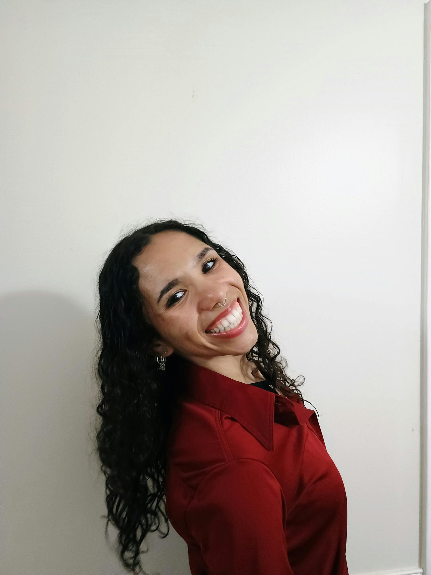 Anna Miller Headshot.jpg