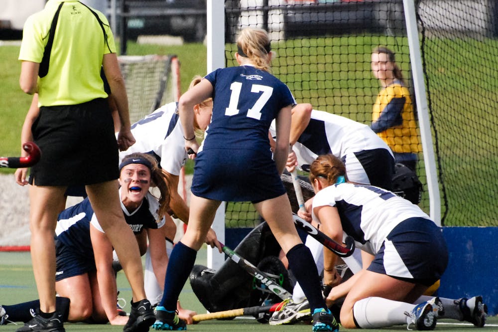 WomensFieldHockey_Jessica-Munyon_Color-16-of-16