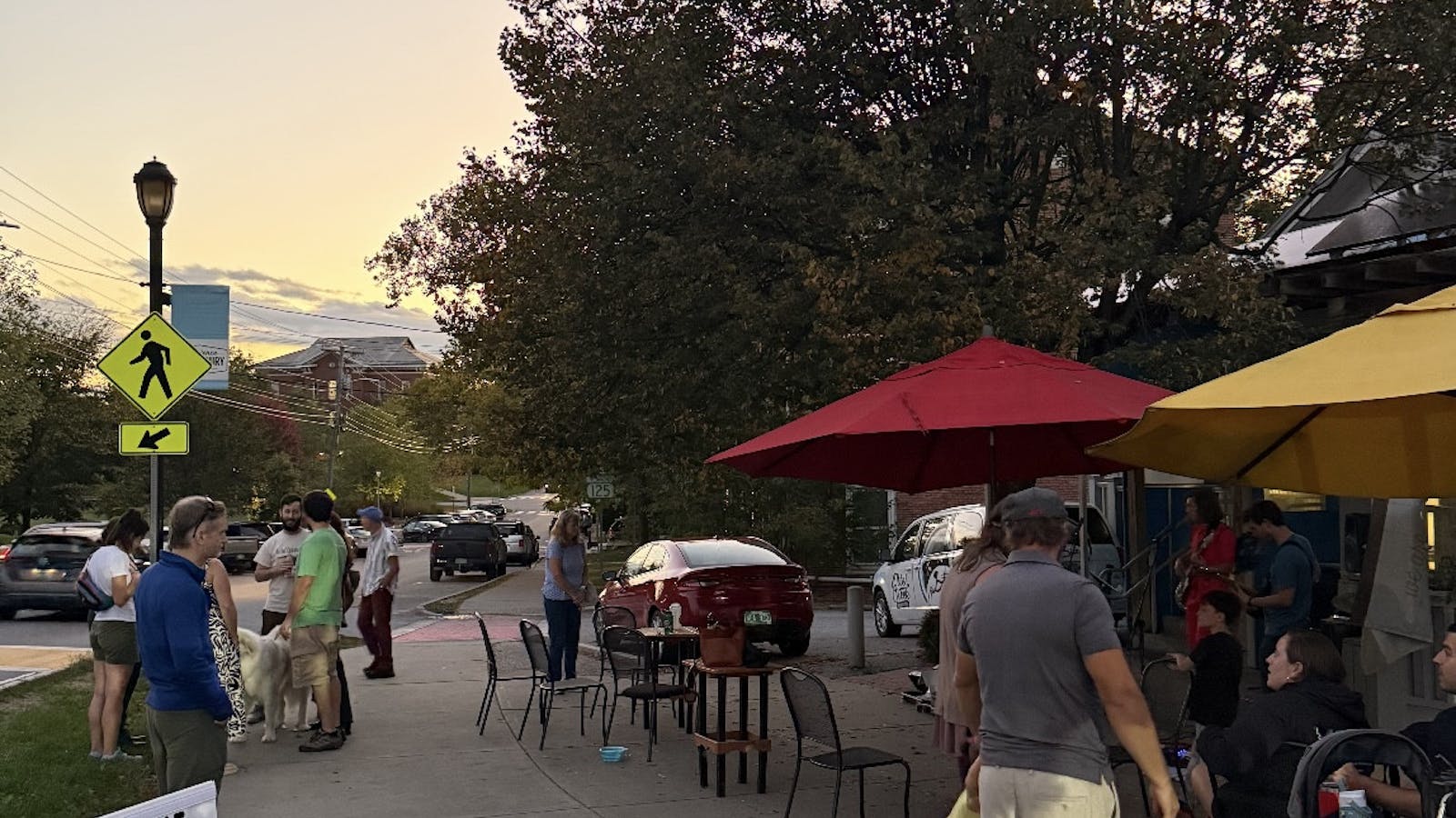 Otter Creek Bakery hosts local bands for weekly music nights