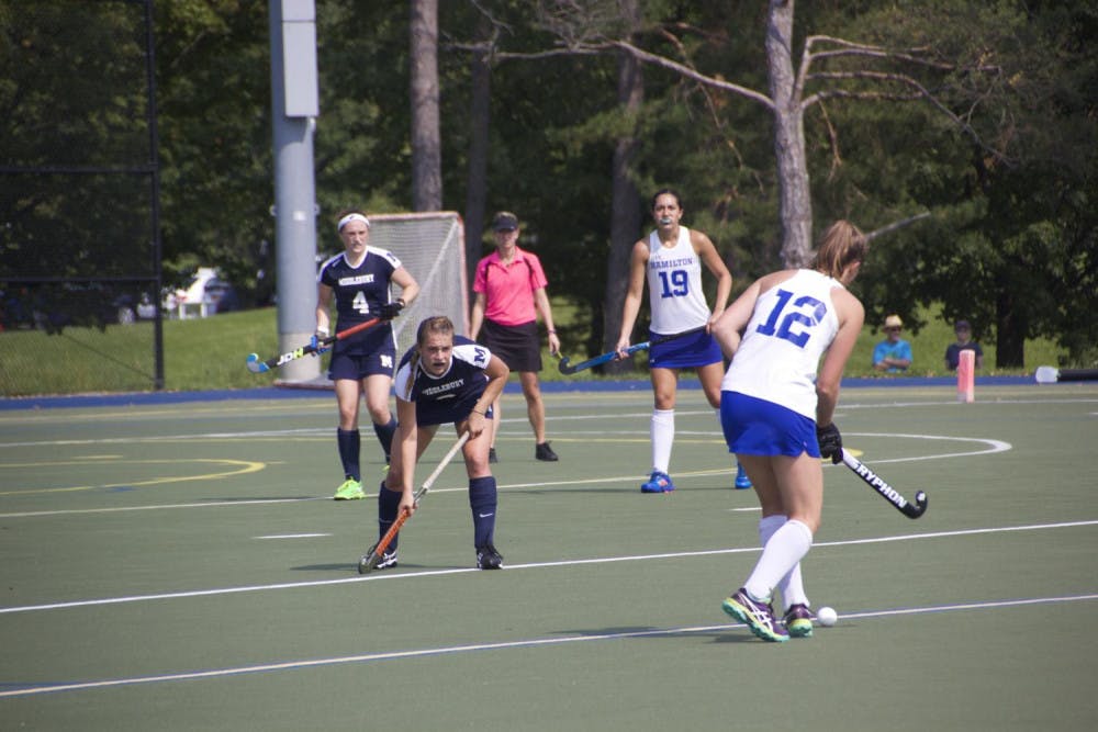 Field-Hockey.Emma-Stapleton