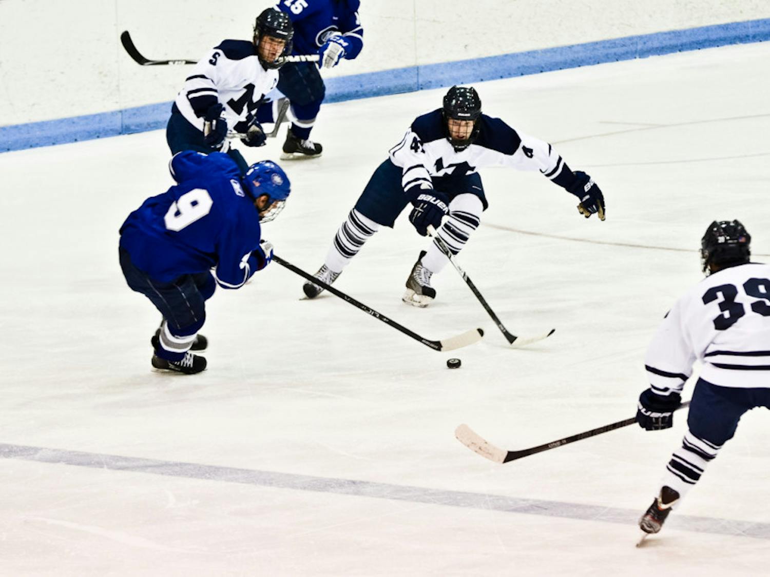 MensHockey_PaulGerard_Color-3-of-12